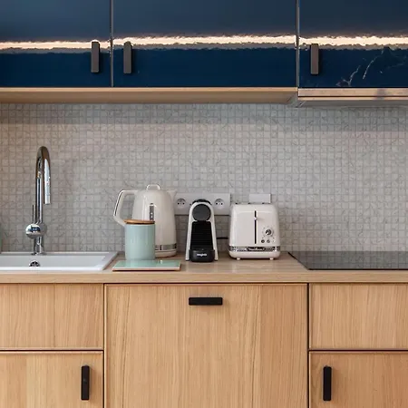 Apartment New - Appt Style Le Corbusier Avec Balcon - 8 Pers *