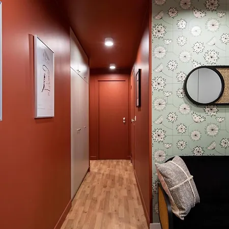 New - Appt Style Le Corbusier Avec Balcon - 8 Pers