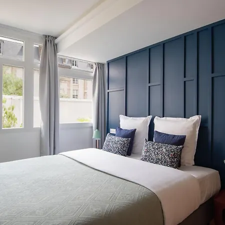 Apartment New - Appt Style Le Corbusier Avec Balcon - 8 Pers