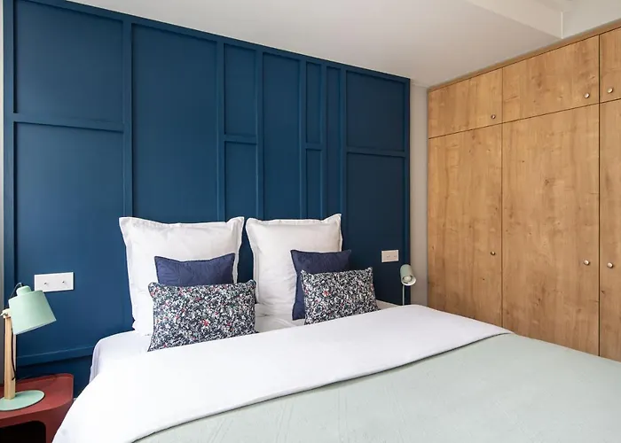 New - Appt Style Le Corbusier Avec Balcon - 8 Pers Apartamento