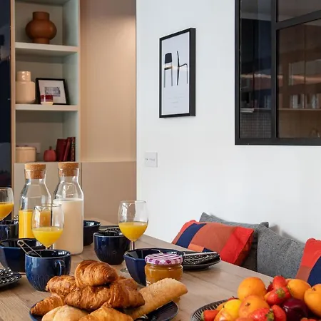 Appartement New - Appt Style Le Corbusier Avec Balcon - 8 Pers
